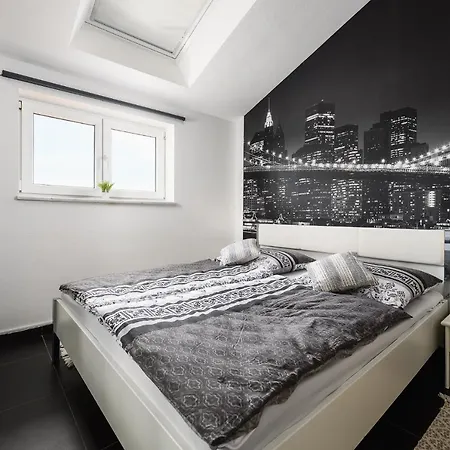 Elisa Villa Kaštelir